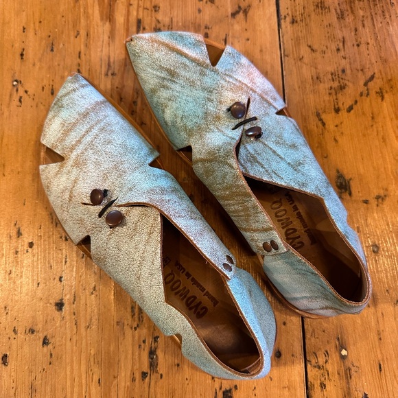 Women's Turquoise Blue Tannish Leather Shoes, Cydwoq Pavilion - Picture 5 of 7